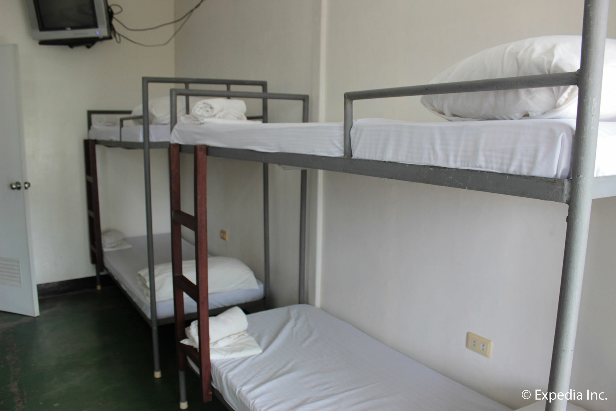 Reddoorz Plus Near Vigan Convention Center Exterior photo