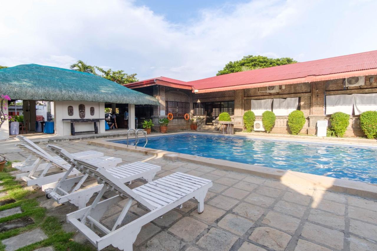 Reddoorz Plus Near Vigan Convention Center Exterior photo