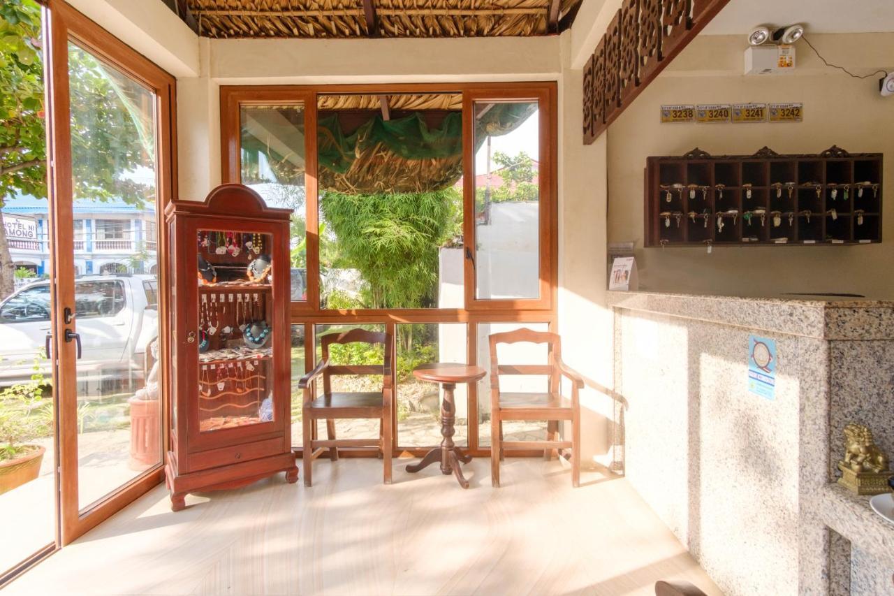 Reddoorz Plus Near Vigan Convention Center Exterior photo