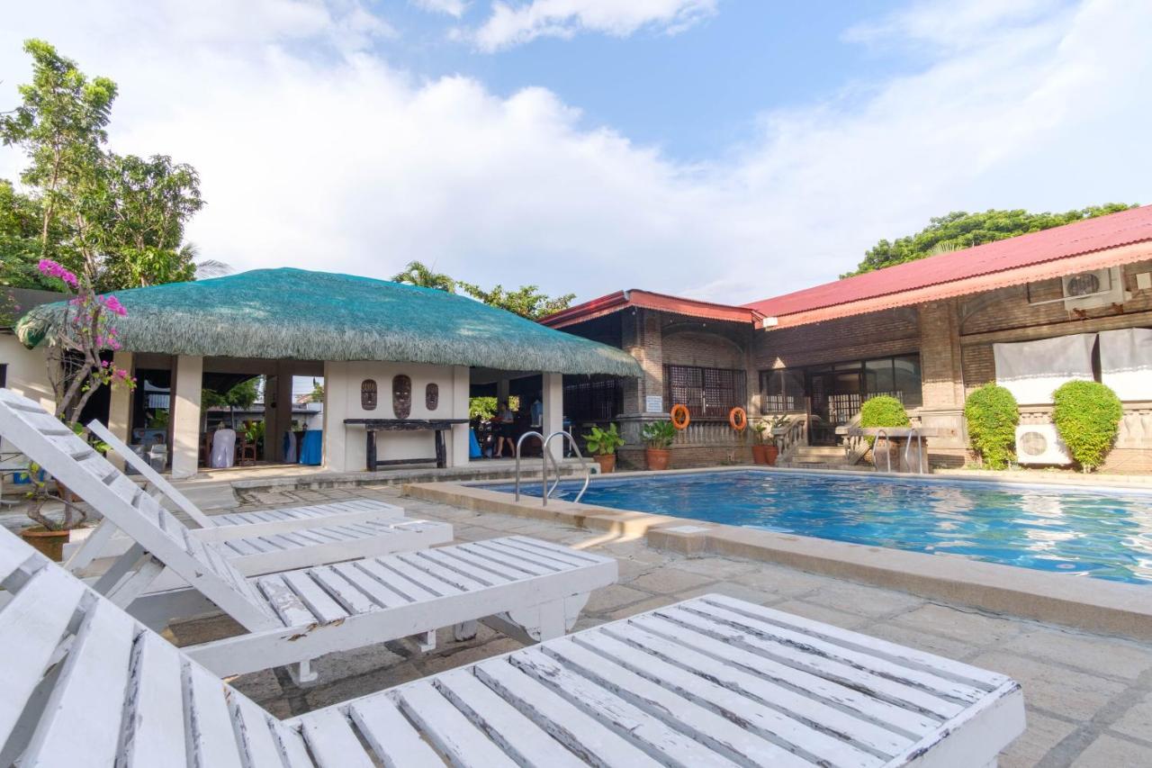 Reddoorz Plus Near Vigan Convention Center Exterior photo